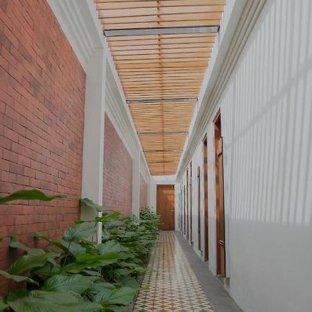 Smedi Coliving Hotel Джокякарта Екстериор снимка