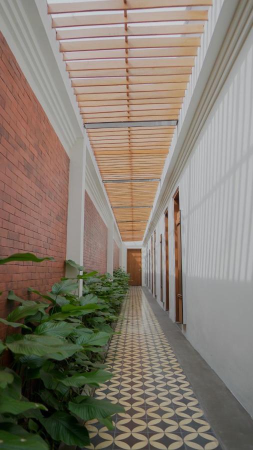 Smedi Coliving Hotel Джокякарта Екстериор снимка