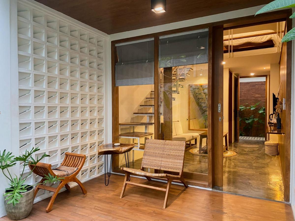 Smedi Coliving Hotel Джокякарта Екстериор снимка